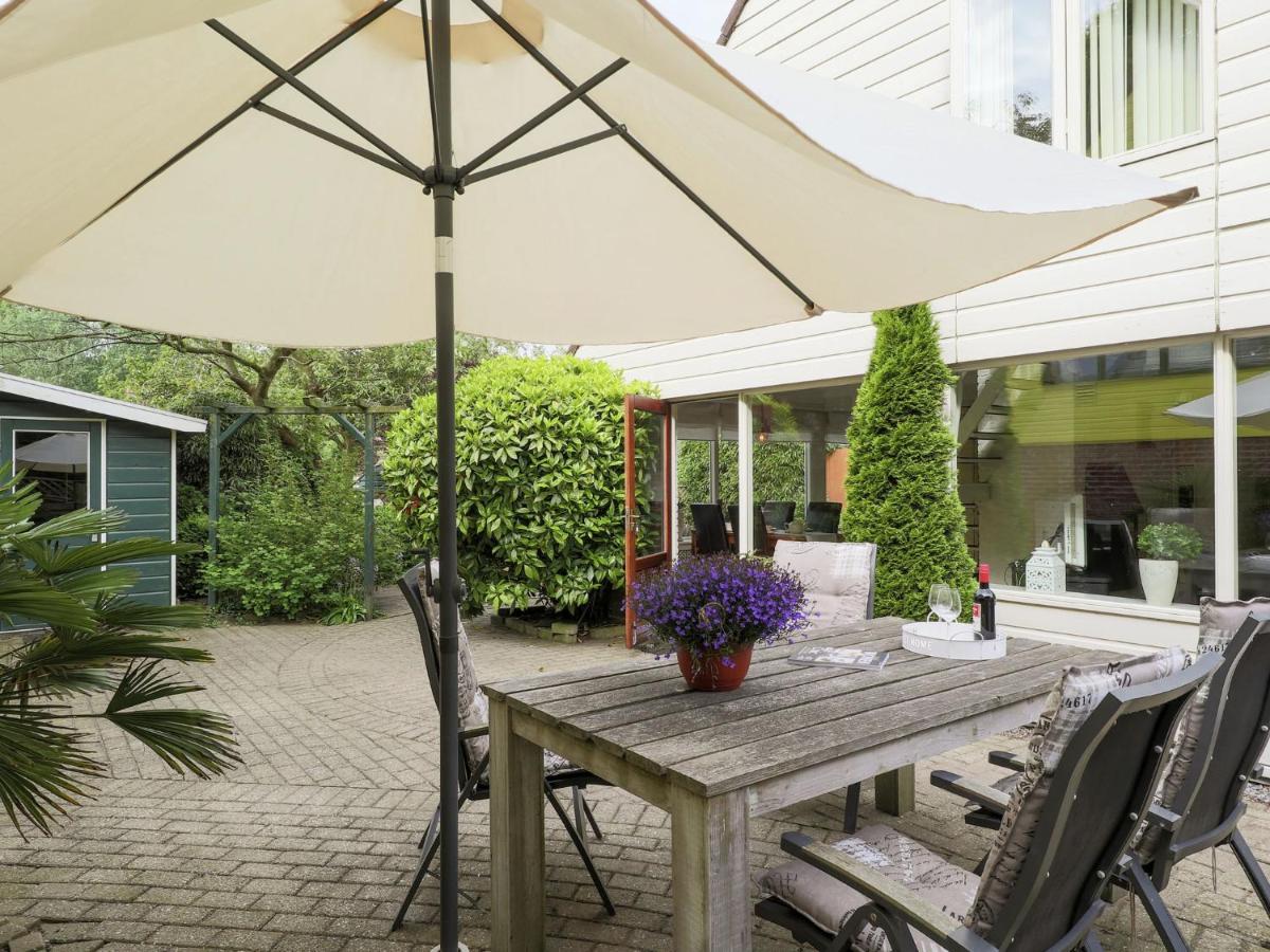 Cosy Holiday Home In Noordwijkerhout Near Lake Exterior photo